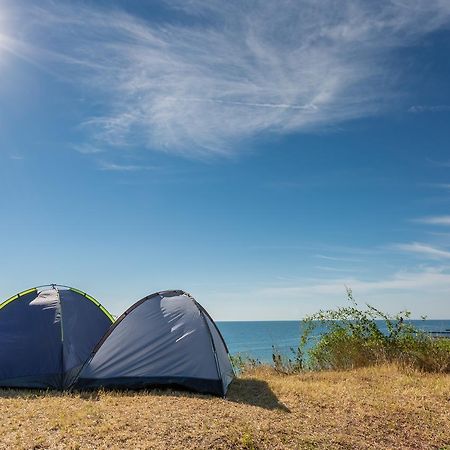Steller Hostel & Camping Одесса Экстерьер фото