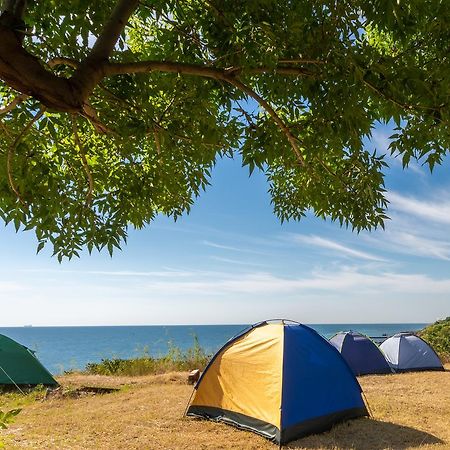 Steller Hostel & Camping Одесса Экстерьер фото