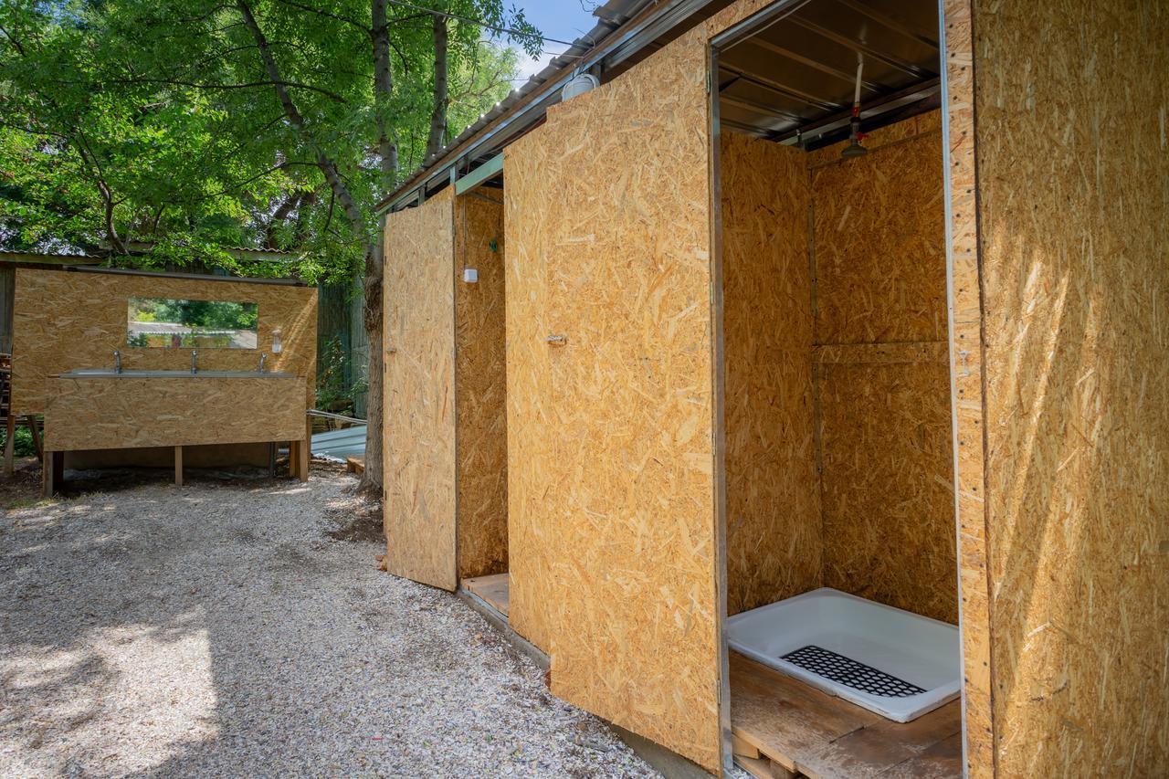 Steller Hostel & Camping Одесса Экстерьер фото