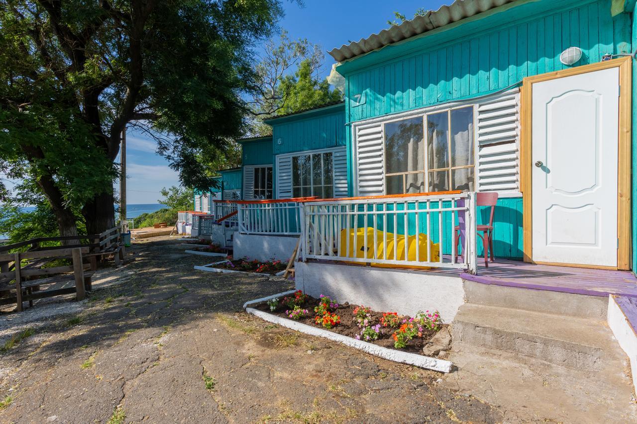 Steller Hostel & Camping Одесса Экстерьер фото